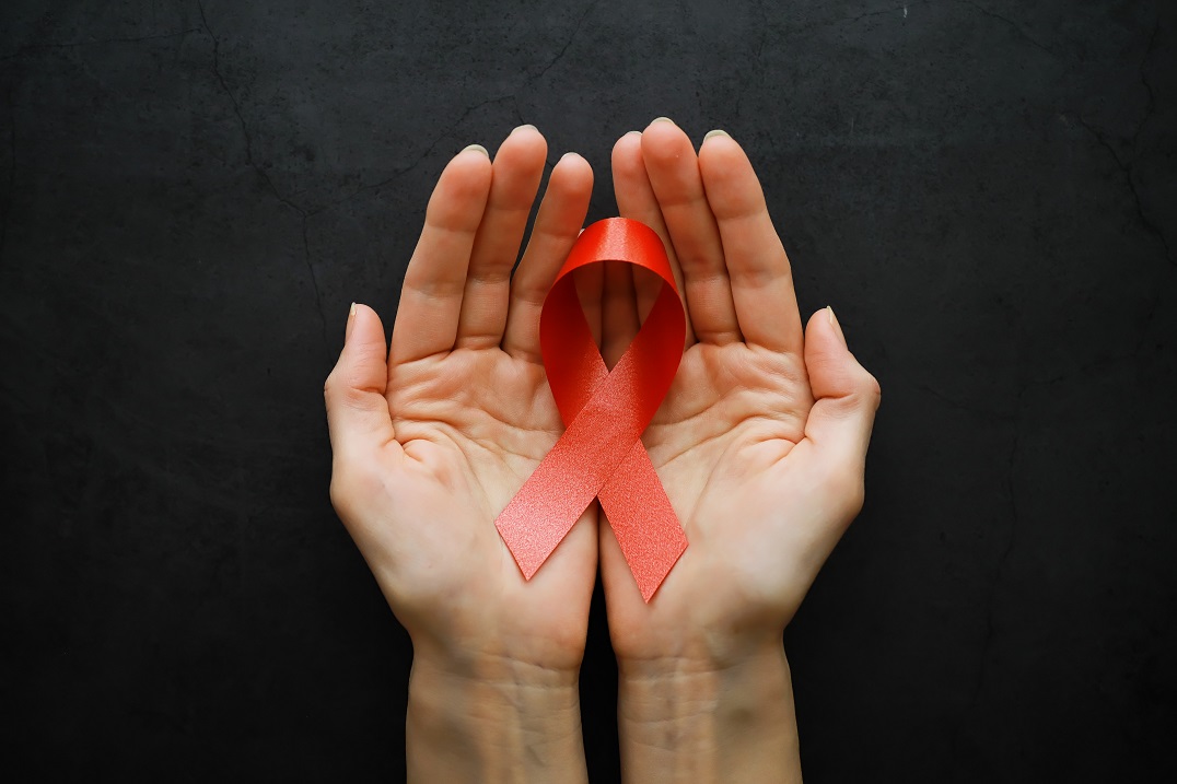 Injeção de antirretroviral contra HIV tem proteção total para mulheres, diz farmacêutica